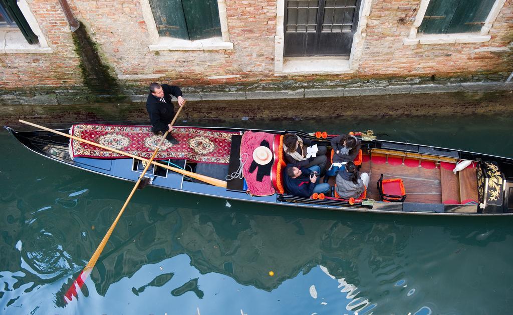 Locanda Antico Fiore Venice Exterior photo
